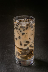 タピオカミルクティー Tapioca bubble milk tea