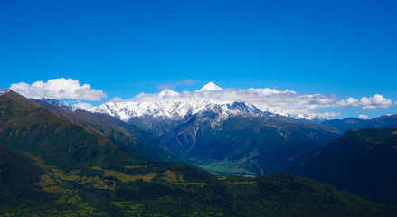 Fototapeta premium Nature high in the mountains of Georgia.
