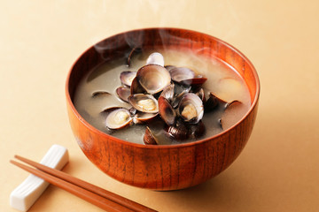 Fototapeta na wymiar しじみのみそ汁　Japanese shijimi clam miso soup