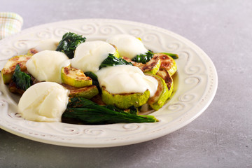 Courgette, spinach with mozzarella salad