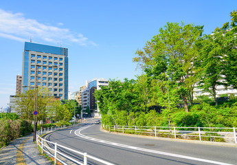 大久保スポーツプラザ交差点の風景（東京都新宿区）
