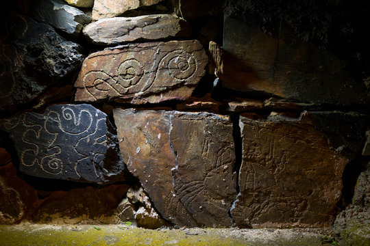 Engravings, Ruta dos Namorados, Castelho Melhor, C&ocirc;a Valley, Western Iberia, Portugal, Europe, Rewilding Europe