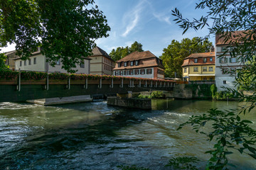 Obraz premium Altstadt von Bamberg, Blick auf die Brücke am alten Rathaus