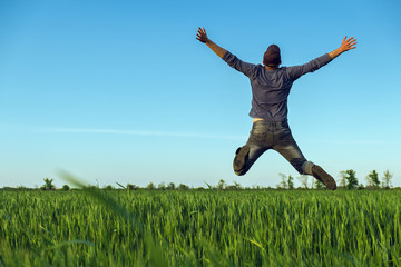 happy farmer enjoys harvest / good harvest gives good emotions