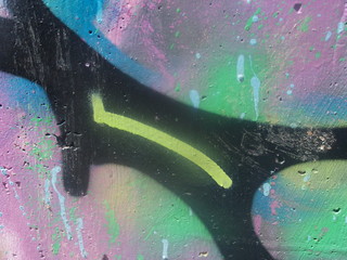 Pintando abstracta murar