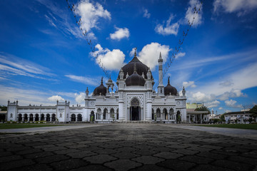 Fototapeta na wymiar Zahir Moschee in Alor Setar, Malaysia