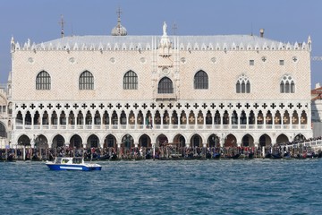 Fototapeta premium Romantic pictures of Venice and its lagoon Italy