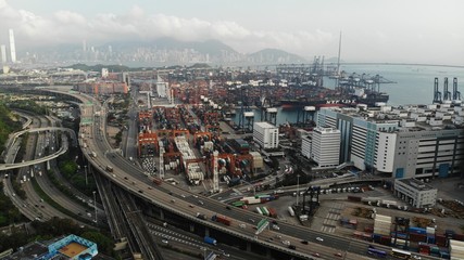 Fototapeta na wymiar kwai tsing container terminal in hong kong
