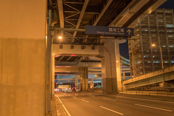 Fototapeta premium 夜のハイウェイ