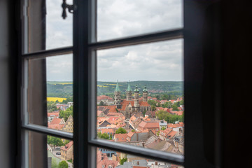 Blick aus einem Turmfenster auf den Naumburger Dom