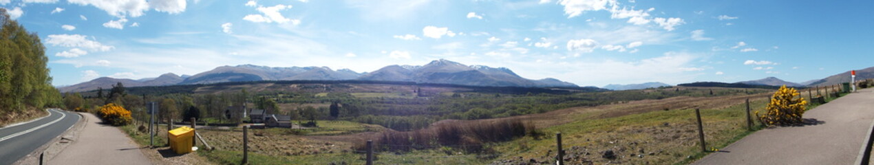 Fototapeta premium sunset in the mountains