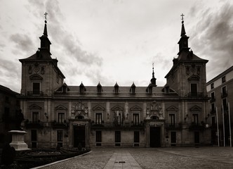 Madrid Plaza De La Villa