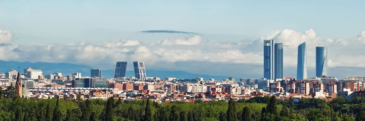 Fototapeten Blick von der Dachterrasse von Madrid © rabbit75_fot