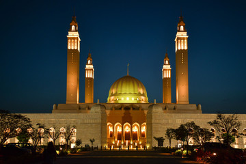 Sultan Qabos Moschee in Nizwa