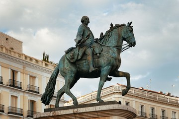 Fototapeta na wymiar Madrid Puerta del Sol King Carlos III statue