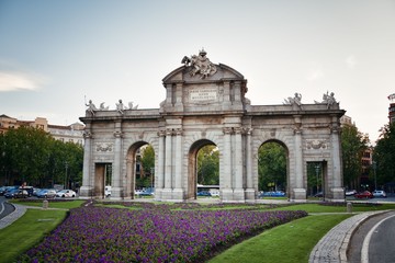 Fototapeta na wymiar Madrid Alcala Gate