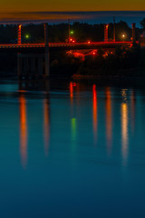 Fototapeta na wymiar Discovery Bridge night