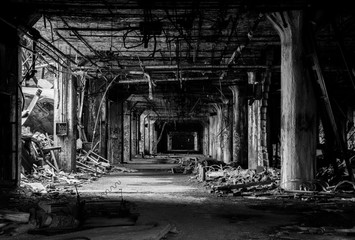 Fototapeta na wymiar Urban exploration of abandoned buildings have dark mysteries ahead