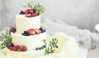 Confectionery flavored cakes for a holiday