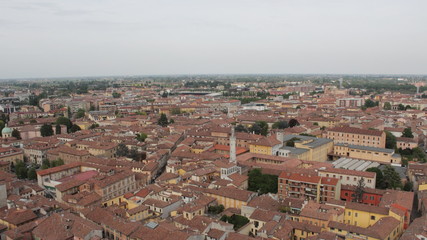 Fototapeta na wymiar italia cremona ciudad desde arriba