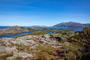 Fototapeta na wymiar On the hiking trail Mofjellet