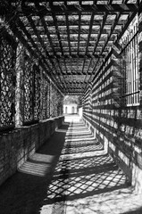 Absctract black and white tunnel