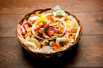 Snack pellets are non-expanded products made with raw materials like cereals, potatoes or vegetable powders, later processed using frying, hot air baking. multicoloured / shaped ready-to-eat snacks