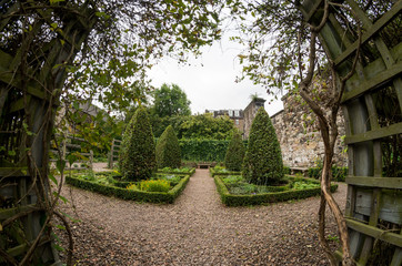 Edinburgh park in Cannongate street