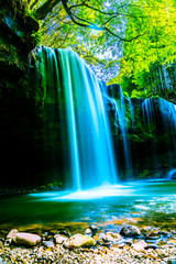 Panele Szklane  Nabegatai, wodospad w lesie, Kumamoto Japonia