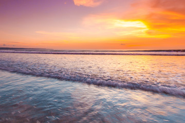 Obraz premium Sunset over the sea