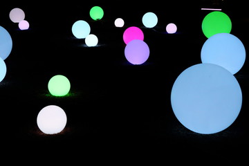 カラフルなイルミネーション