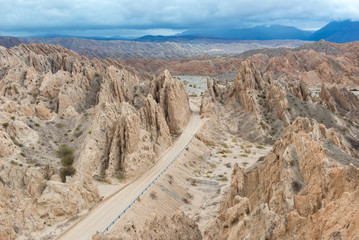 Fototapeta na wymiar 'Quebrada de las Flechas' (Broken Arrows) is a rocky formation located at National Route 40 in Salta Province, Argentina