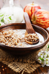 Buckwheat porridge with milk i