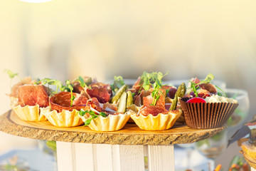 Food catering dish service