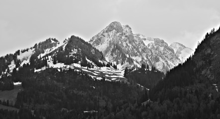 Fototapeta na wymiar Landscape alps at schwarzsee in Fribourg.