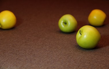 green apples 