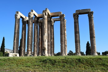 Światynia Zeusa, ruiny, Ateny, Grecja - obrazy, fototapety, plakaty
