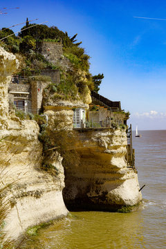 Grotte de r&eacute;gulus