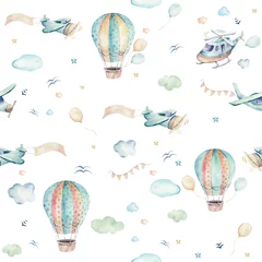 Photo sur Plexiglas Animaux avec ballon Illustration d& 39 arrière-plan à l& 39 aquarelle d& 39 un dessin animé mignon et d& 39 une scène de ciel fantaisie avec des avions, des hélicoptères, des avions et des ballons, des nuages. Modèle sans couture de garçon. C& 39 est une conception de douche