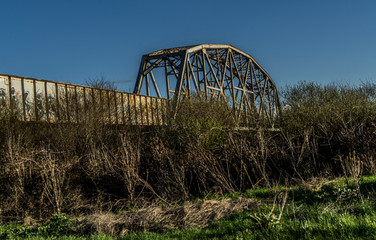 Fototapeta na wymiar Mad River Pedestrian Bike Bridge
