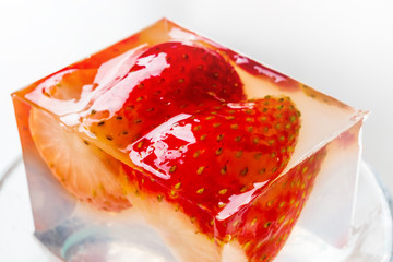 きれいなフルーツゼリー　Colorful sweet delicious fruit jelly