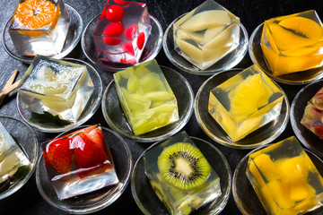 きれいなフルーツゼリー　Colorful sweet delicious fruit jelly