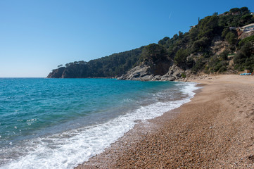 The creek llorell by the way of round, Tossa de mar