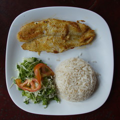 Grilled fish in Costa Rica