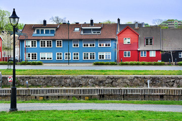 kolorowe domy w Moss, Norwegia © VinyLove Foto