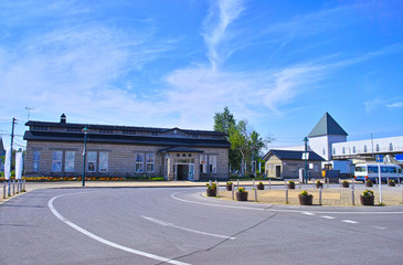 北海道美瑛町にある根室本線の美瑛駅の風景