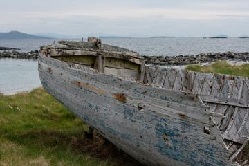 the most beautiful island in Ireland : INISHBOFIN