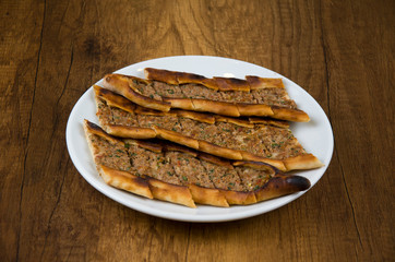 Turkish bread made with chopped meat