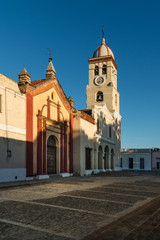 Obraz premium Kuba, Bayamo; Die Kathedrale Santisimo Salvador de Bayamo.