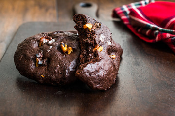Salted Brownie Cookies with Roasted Walnut Pieces.